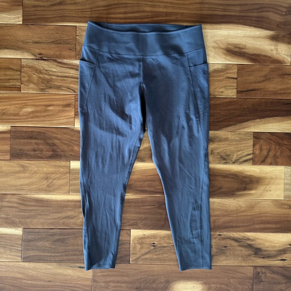 Uniqlo Pants - Uniqlo Airrhythm Grey Leggings size XXL